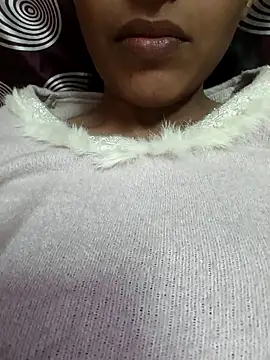 Snapshot of Neethu90 chatting on 12/15/25, 12:20 Neethu90 online show from 12/15/25, 12:20