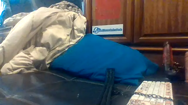 Snapshot of dickencidr chatting on 06/07/26, 05:38 dickencidr online show from 06/07/26, 05:38