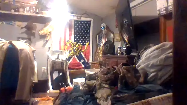 Snapshot of dickencidr chatting on 06/15/26, 06:59 dickencidr online show from 06/15/26, 06:59