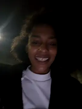 Snapshot of chanell95 chatting on 12/20/25, 09:33 chanell95 online show from 12/20/25, 09:33