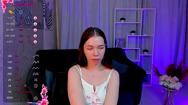 Snapshot of LisaWillsons chatting on 12/05/25, 01:03 LisaWillsons online show from 12/05/25, 01:03