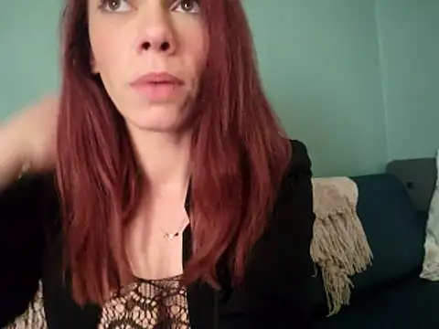 Mimakario online show from 12/14/25, 12:32