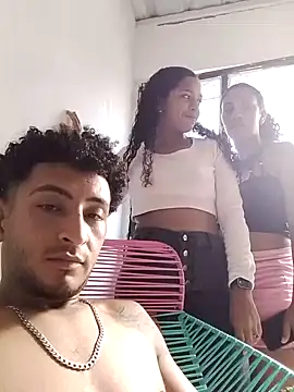 Snapshot of sex_party_room chatting on 11/14/25, 05:22 sex party room online show from 11/14/25, 05:22