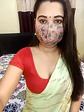 Snapshot of MISS-MONA-HOTI chatting on 11/14/25, 05:44 MISS-MONA-HOTI online show from 11/14/25, 05:44