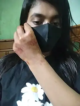 Disha Nur0 online show from 06/12/26, 07:02