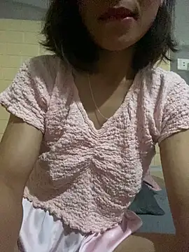 Trangbabylove online show from 07/02/26, 03:23
