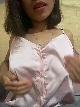 Trangbabylove online show from 07/25/26, 02:20