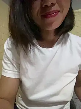 Trangbabylove online show from 07/26/26, 08:38