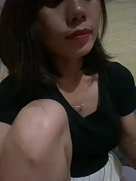 Trangbabylove online show from 07/28/26, 02:35