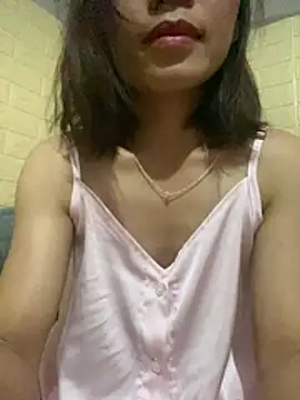 Trangbabylove online show from 07/28/26, 08:23