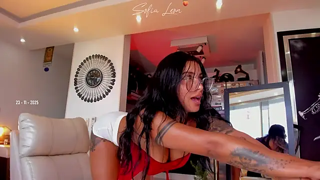 sofiasexhot online show from 11/23/25, 02:17