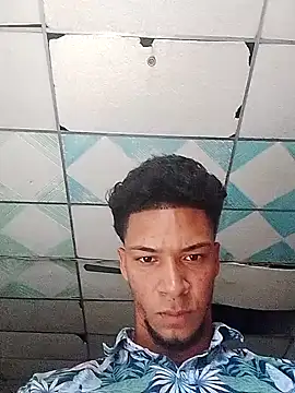 Snapshot of Rich_Boy_Activ chatting on 11/17/25, 01:28 Rich Boy Activ online show from 11/17/25, 01:28