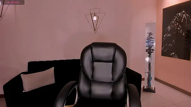 HaileyRoss  online show from 06/11/26, 11:58