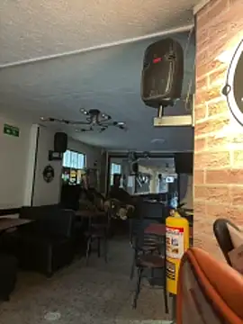 HANNAHBAKER00 online show from 11/20/25, 09:36