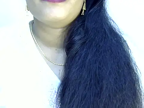 Snapshot of Muskan_Jha chatting on 05/15/26, 02:13 Muskan Jha online show from 05/15/26, 02:13