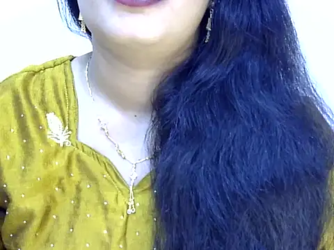 Snapshot of Muskan_Jha chatting on 05/23/26, 01:22 Muskan Jha online show from 05/23/26, 01:22