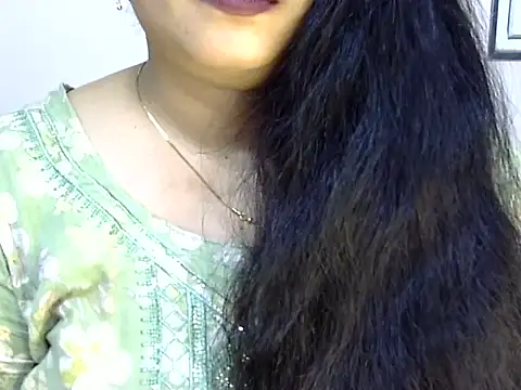 Snapshot of Muskan_Jha chatting on 06/13/26, 02:15 Muskan Jha online show from 06/13/26, 02:15