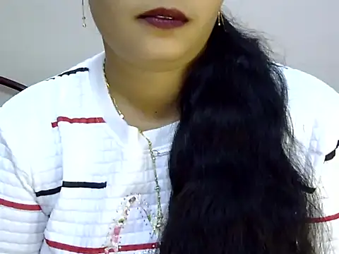 Muskan Jha online show from 07/05/26, 01:34