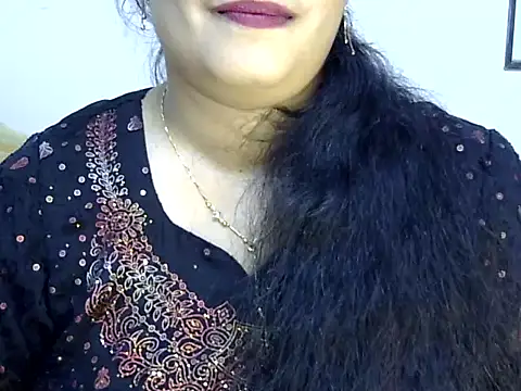 Muskan Jha online show from 07/07/26, 12:53