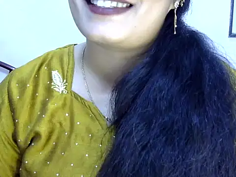 Muskan Jha online show from 07/24/26, 12:47