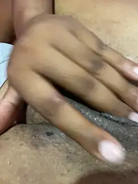 Snapshot of Sweet_Caramel-tay chatting on 12/03/25, 02:37 Sweet Caramel-tay online show from 12/03/25, 02:37