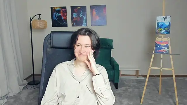 Snapshot of NenaBriand chatting on 11/19/25, 12:38 NenaBriand online show from 11/19/25, 12:38