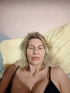 NaughtyClaudia  online show from 12/15/25, 03:27