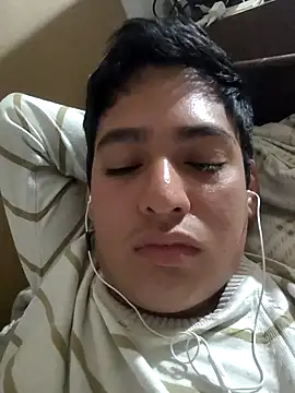 Snapshot of matyhorse45power chatting on 11/16/25, 04:29 matyhorse45power online show from 11/16/25, 04:29