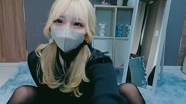 Snapshot of niko-jpn chatting on 03/10/26, 11:37 niko-jpn online show from 03/10/26, 11:37