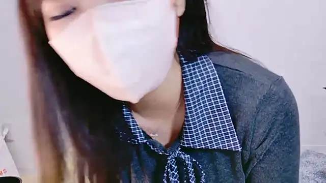 Nemu chan  online show from 06/04/26, 12:11