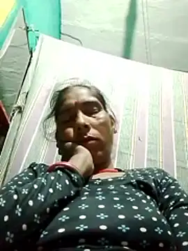 Snapshot of Xx_savita chatting on 03/01/26, 12:12 Xx savita online show from 03/01/26, 12:12