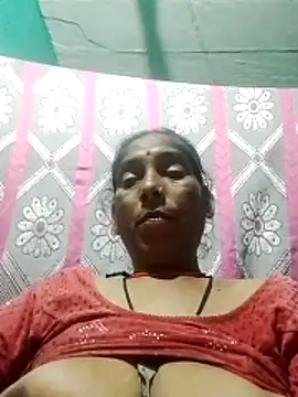 Snapshot of Xx_savita chatting on 03/12/26, 08:37 Xx savita online show from 03/12/26, 08:37