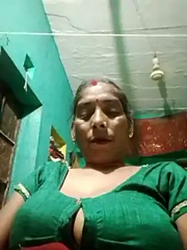 Snapshot of Xx_savita chatting on 04/03/26, 03:54 Xx savita online show from 04/03/26, 03:54