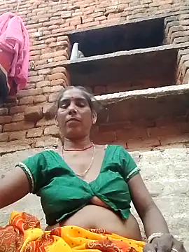 Snapshot of Xx_savita chatting on 06/07/26, 01:37 Xx savita online show from 06/07/26, 01:37