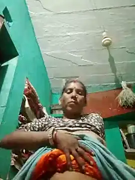 Snapshot of Xx_savita chatting on 06/11/26, 11:25 Xx savita online show from 06/11/26, 11:25