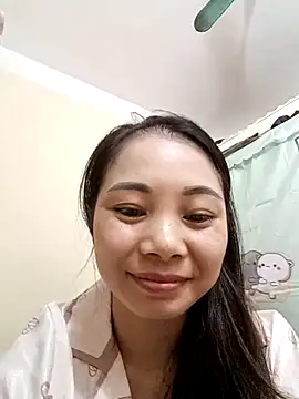 Snapshot of Moon-night222 chatting on 12/05/25, 04:03 Moon-night222 online show from 12/05/25, 04:03