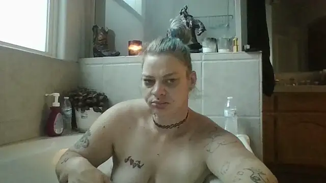 Snapshot of anitabonghit chatting on 06/07/26, 12:53 anitabonghit online show from 06/07/26, 12:53
