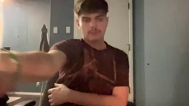 iceicebaby06 online show from 11/17/25, 10:32