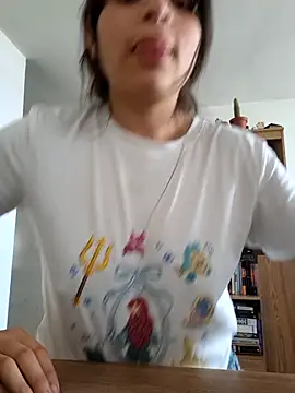 Emyii  online show from 07/22/26, 02:31