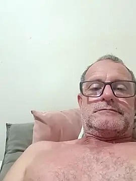 Snapshot of nard53 chatting on 04/14/26, 12:27 nard53 online show from 04/14/26, 12:27