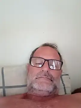 Snapshot of nard53 chatting on 04/21/26, 09:59 nard53 online show from 04/21/26, 09:59