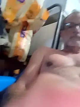 Snapshot of nard53 chatting on 04/24/26, 09:01 nard53 online show from 04/24/26, 09:01