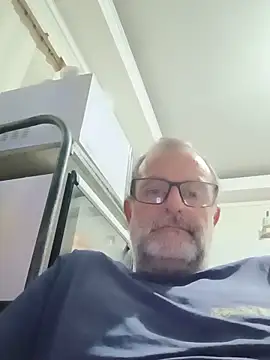 Snapshot of nard53 chatting on 05/15/26, 11:45 nard53 online show from 05/15/26, 11:45