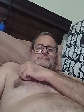 Snapshot of nard53 chatting on 05/26/26, 01:01 nard53 online show from 05/26/26, 01:01