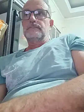 Snapshot of nard53 chatting on 06/02/26, 09:00 nard53 online show from 06/02/26, 09:00
