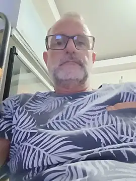 Snapshot of nard53 chatting on 06/05/26, 08:53 nard53 online show from 06/05/26, 08:53
