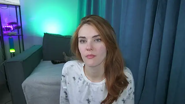 Snapshot of foxy_cute4you chatting on 02/28/26, 08:54 foxy cute4you online show from 02/28/26, 08:54