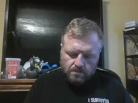 Snapshot of TheOneDonShaun chatting on 06/25/26, 12:10 TheOneDonShaun online show from 06/25/26, 12:10