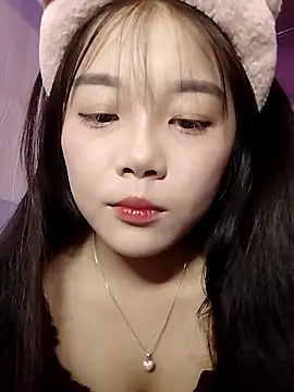Baa-bee22 online show from 05/12/26, 12:41