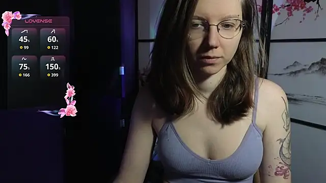 Snapshot of scarlettsrose chatting on 04/02/26, 03:20 scarlettsrose online show from 04/02/26, 03:20